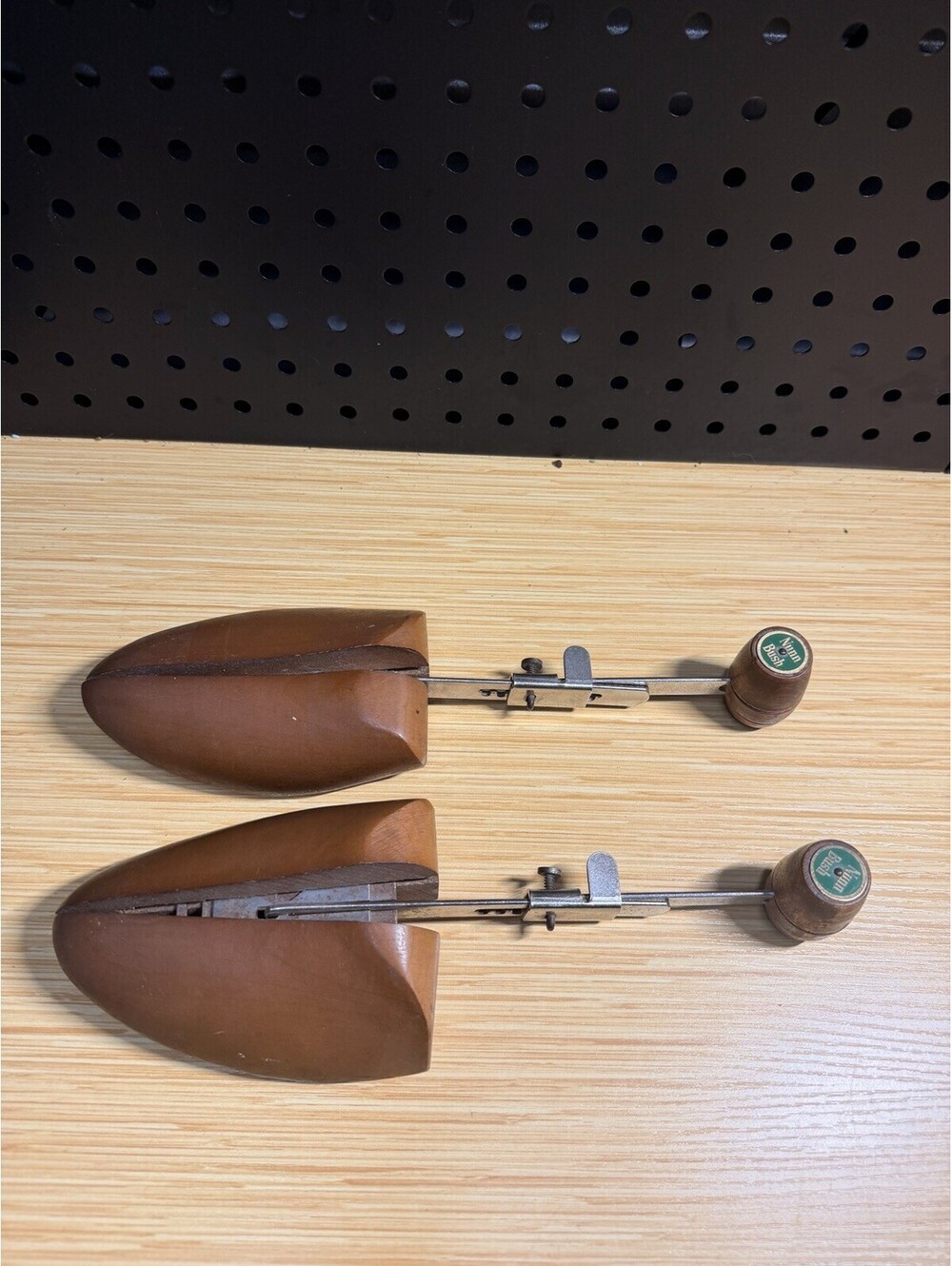 Vintage Mens Nunn Bush Wooden Shoe Tree Stretcher Adjustable size 4